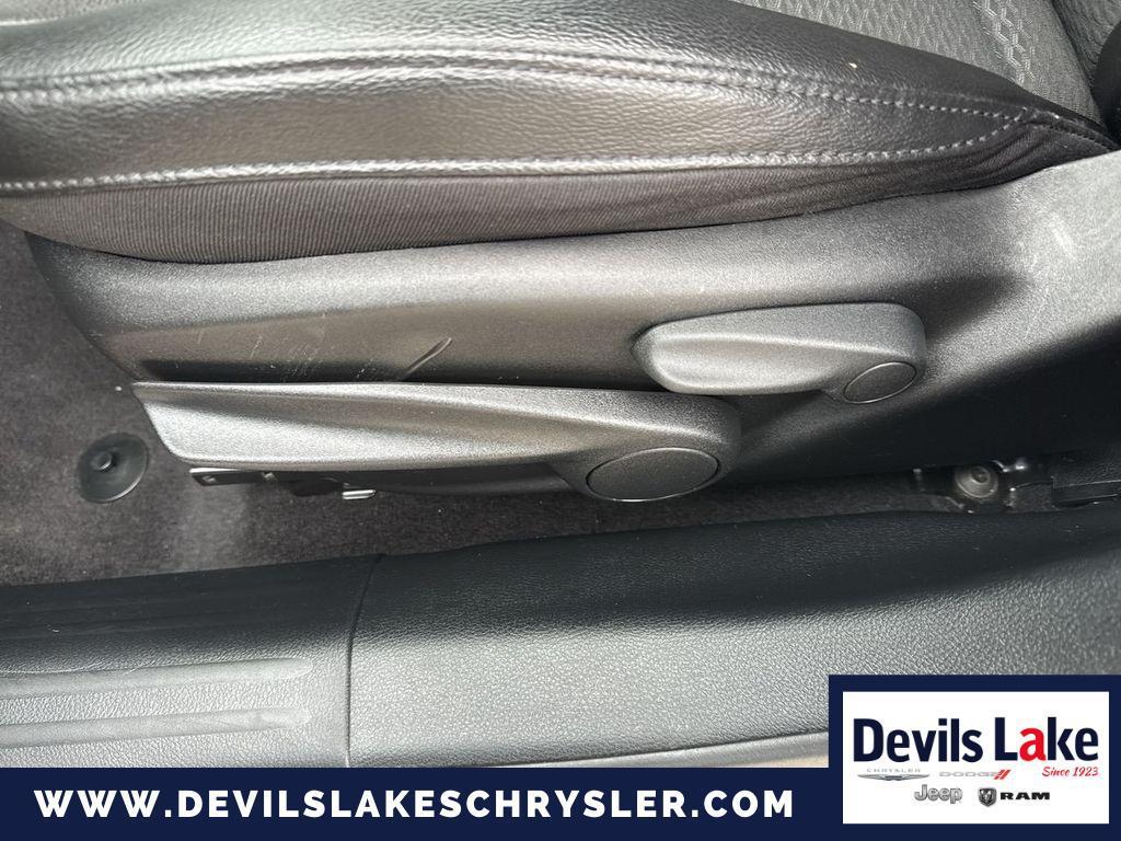 used 2024 Jeep Compass car, priced at $24,397