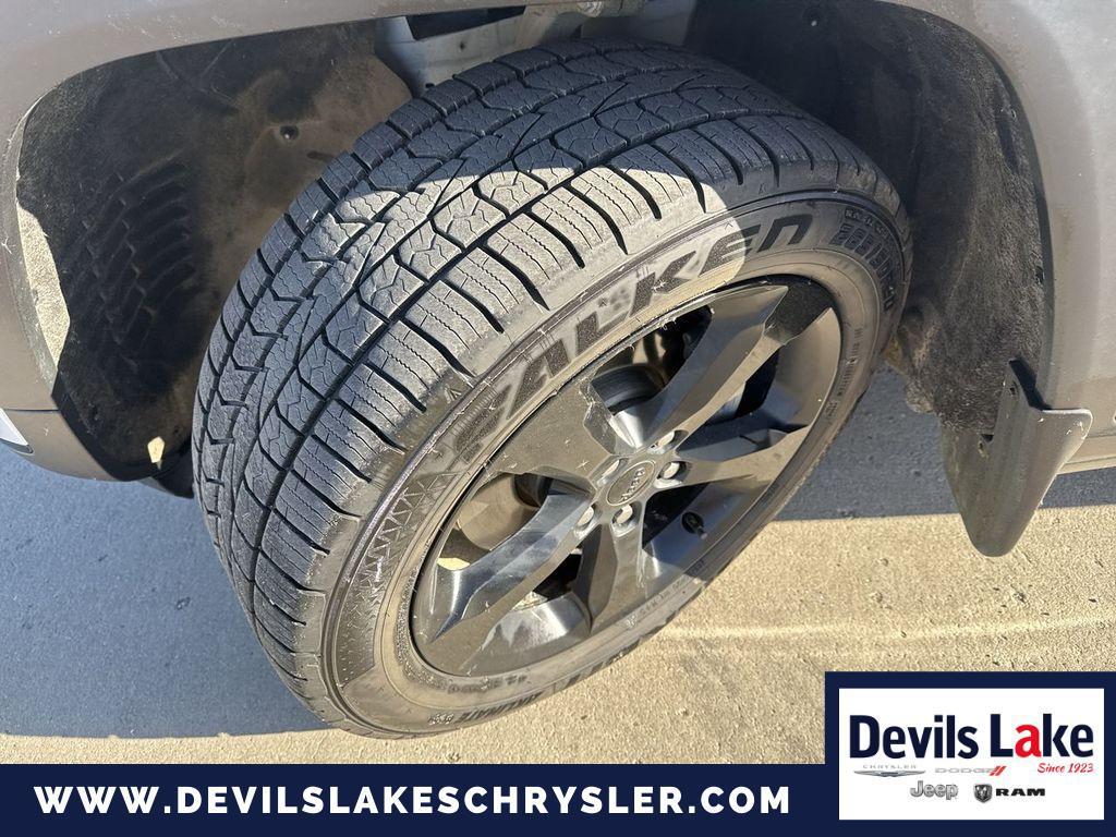 used 2022 Jeep Grand Cherokee L car, priced at $31,991