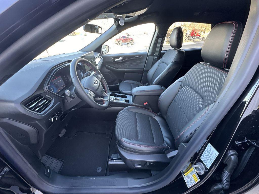 new 2025 Ford Escape car, priced at $33,965