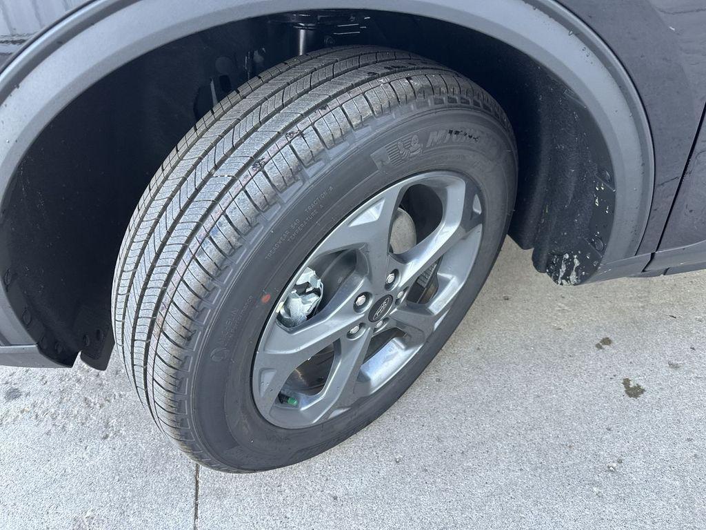 new 2025 Ford Escape car, priced at $33,965