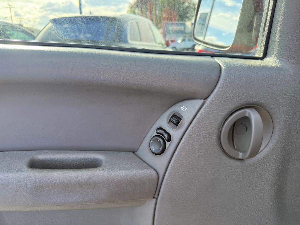 used 2005 Jeep Liberty car, priced at $4,490