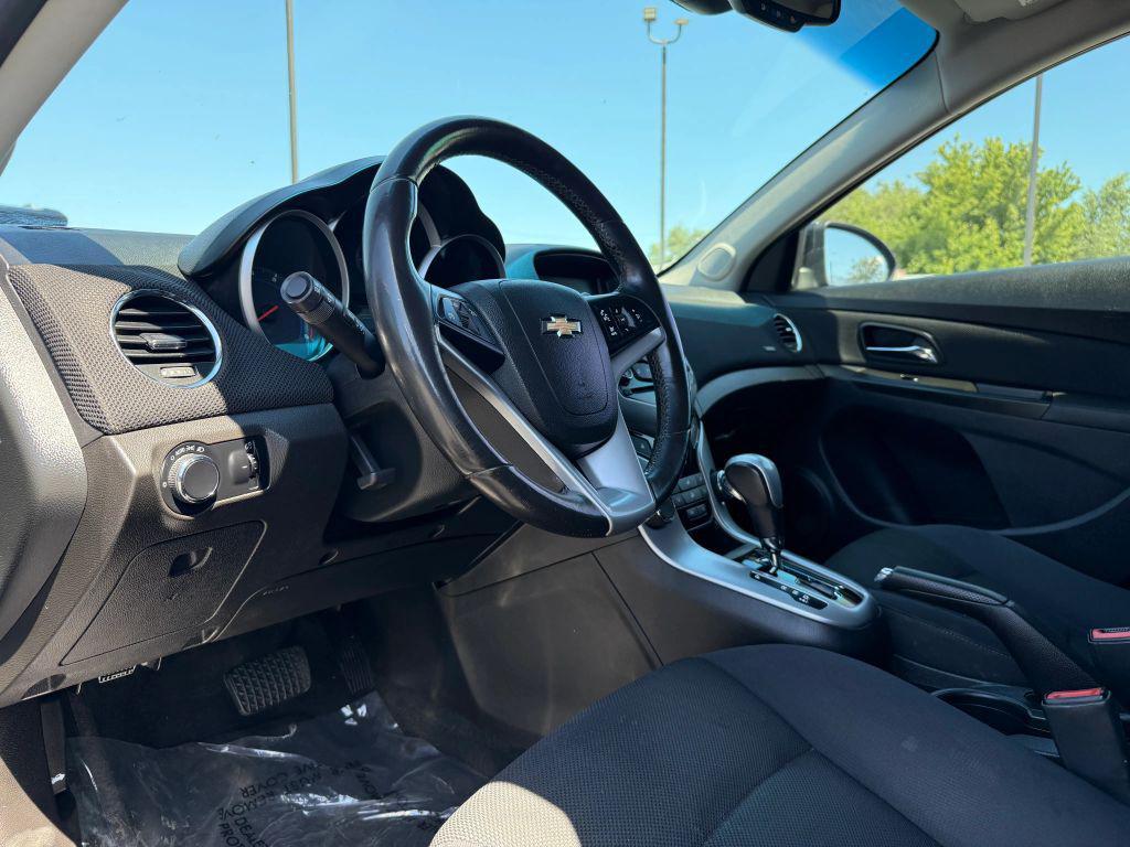 used 2013 Chevrolet Cruze car, priced at $5,490