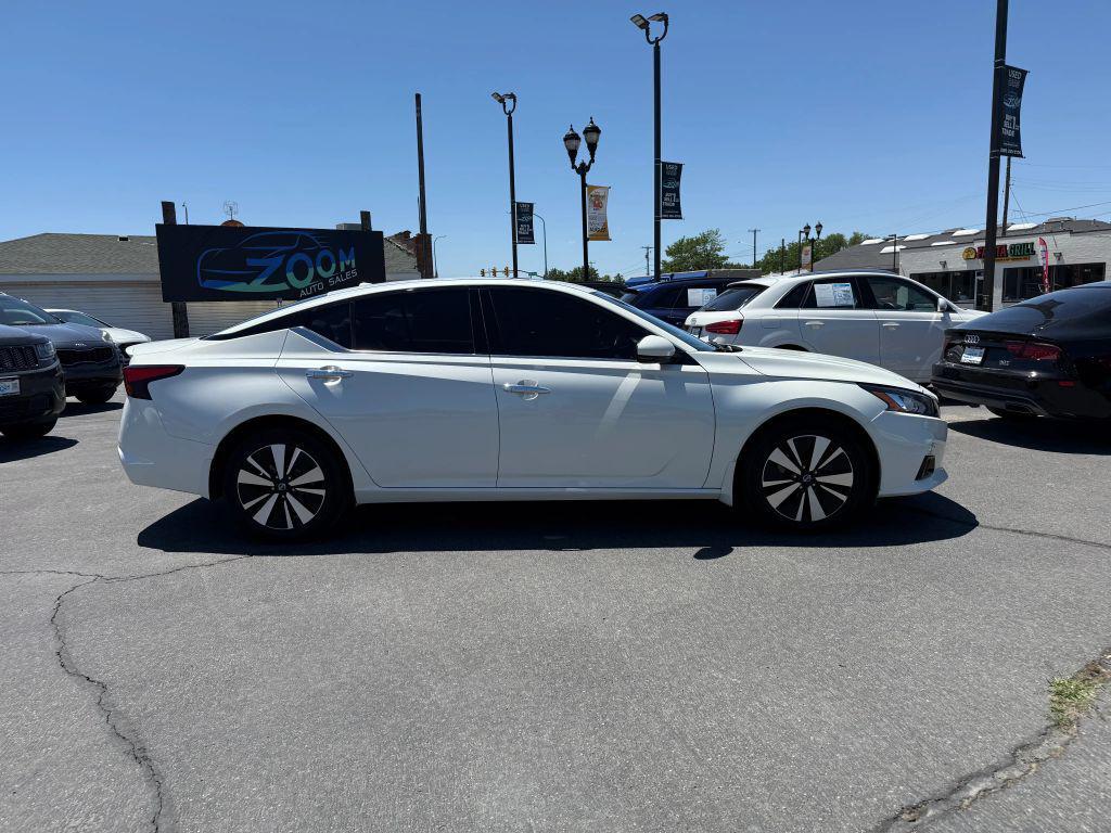 used 2019 Nissan Altima car, priced at $13,900