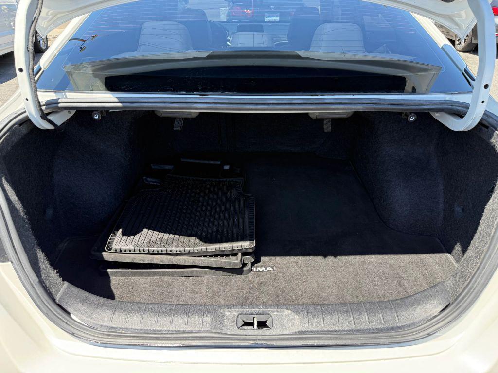 used 2019 Nissan Altima car, priced at $13,900