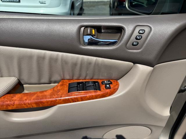 used 2008 Toyota Sienna car, priced at $7,990