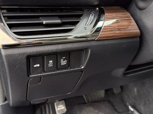 used 2013 Toyota Avalon car, priced at $14,990