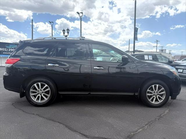 used 2016 Nissan Pathfinder car, priced at $10,990