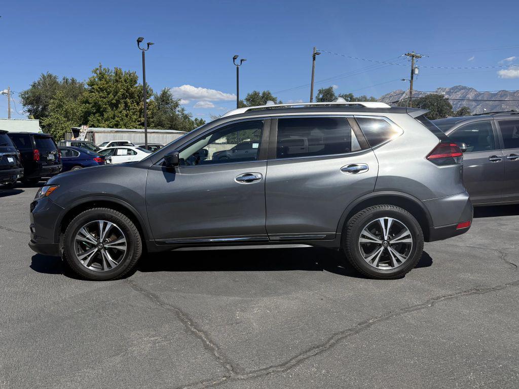 used 2018 Nissan Rogue car, priced at $15,290