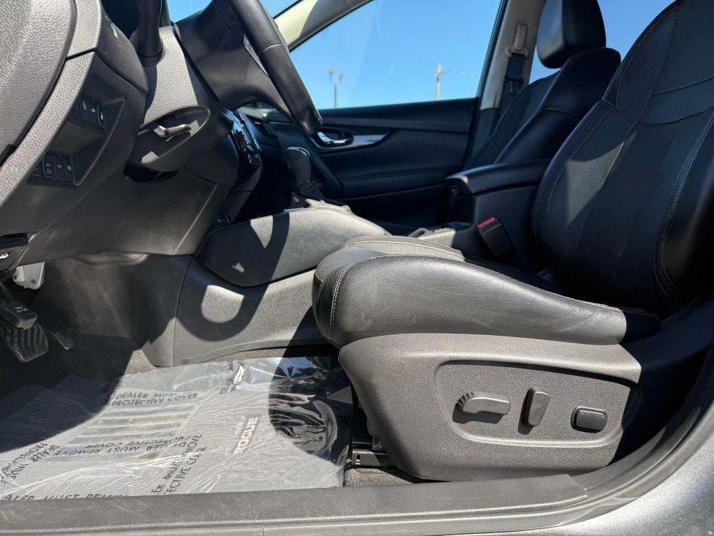 used 2018 Nissan Rogue car, priced at $15,290