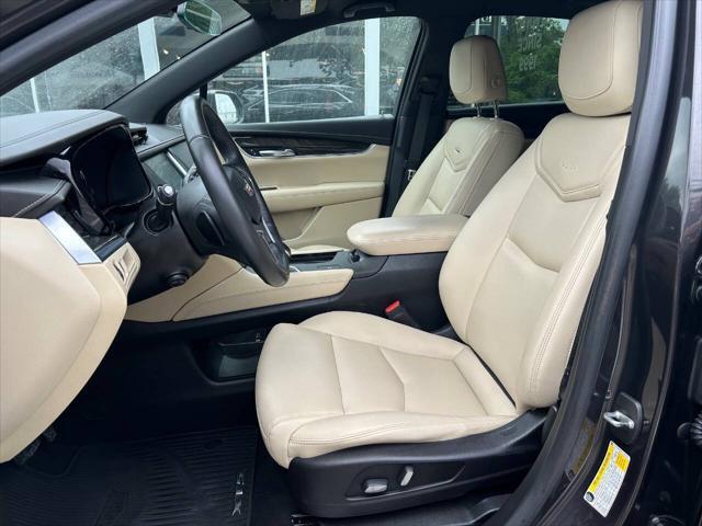 used 2018 Cadillac XT5 car, priced at $17,995