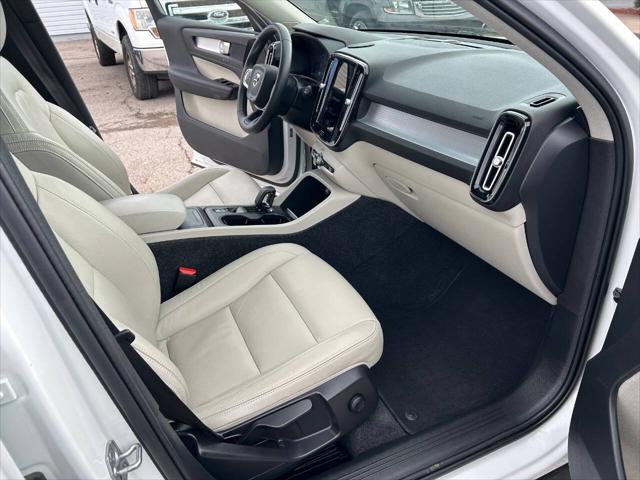 used 2022 Volvo XC40 car, priced at $18,995