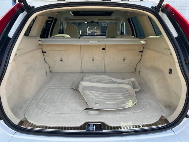 used 2016 Volvo XC60 car, priced at $17,995