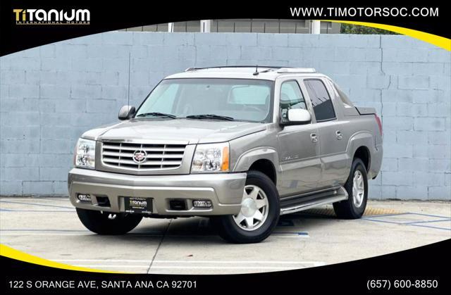 used 2002 Cadillac Escalade EXT car, priced at $21,490