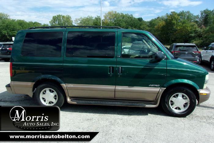 used 2002 Chevrolet Astro car, priced at $4,988