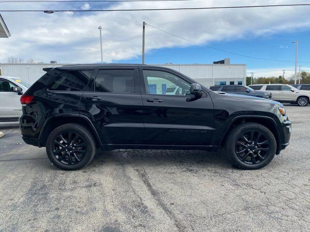 used 2019 Jeep Grand Cherokee car, priced at $14,995