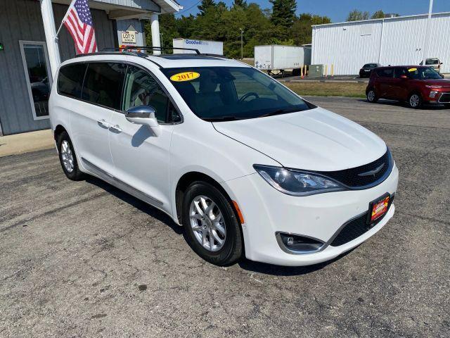 used 2017 Chrysler Pacifica car, priced at $11,995