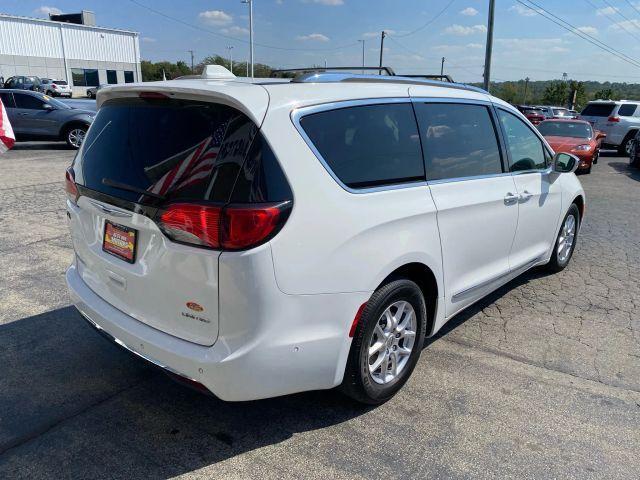 used 2017 Chrysler Pacifica car, priced at $11,995