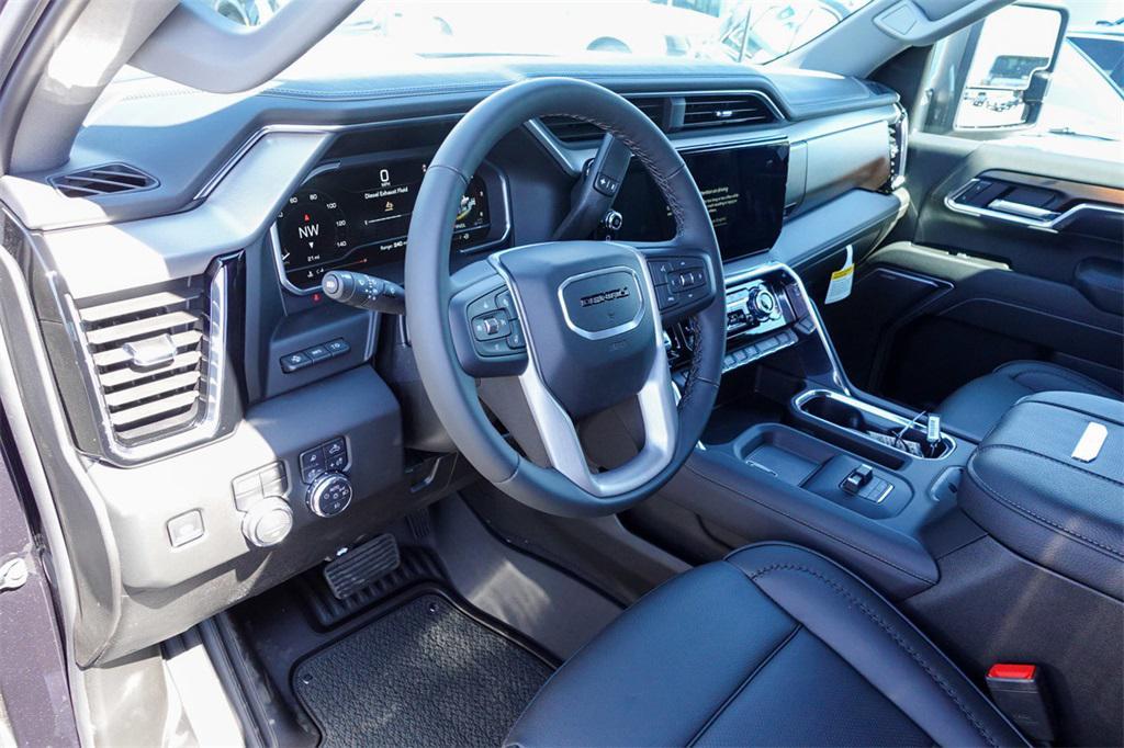 new 2025 GMC Sierra 2500 car, priced at $90,135