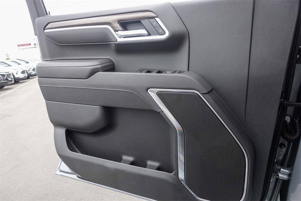 new 2026 Chevrolet Silverado 1500 car, priced at $59,370