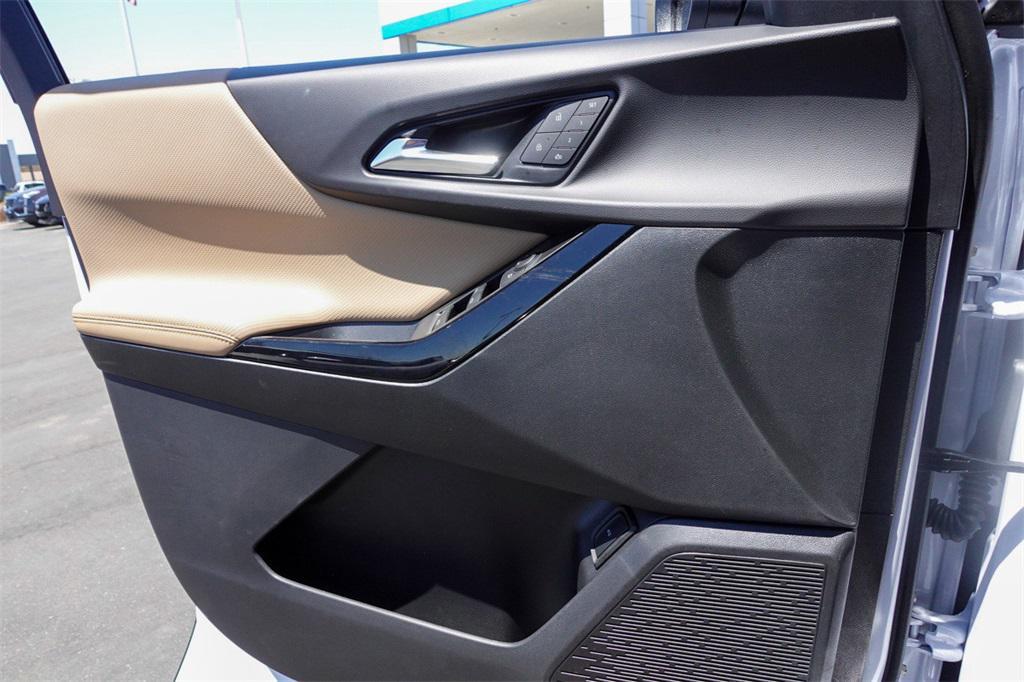 new 2026 Chevrolet Equinox car, priced at $39,610