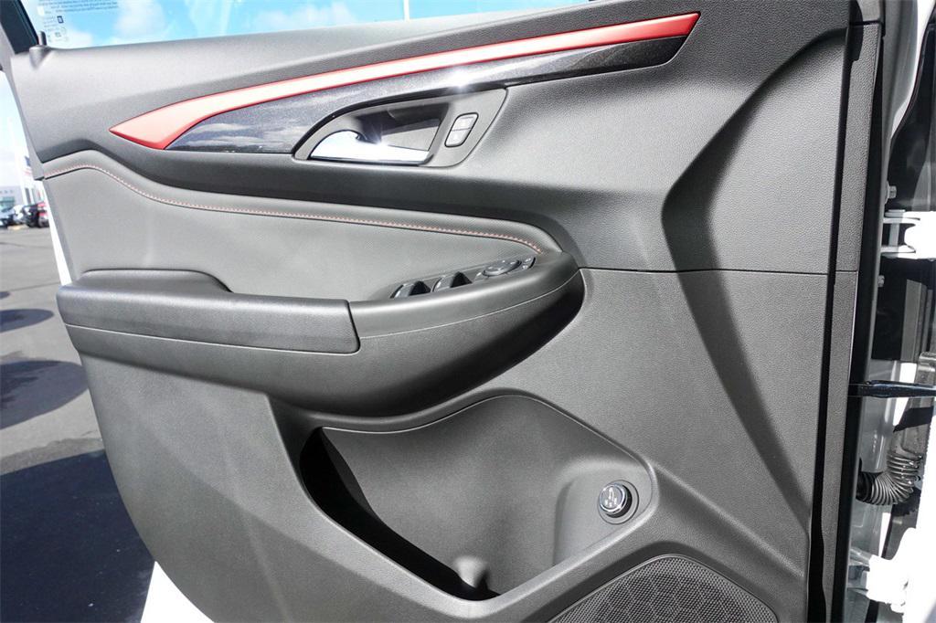 new 2026 Chevrolet TrailBlazer car, priced at $33,520