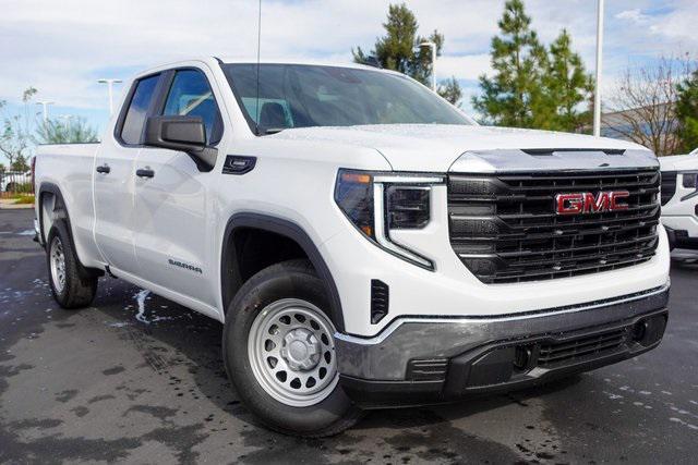 new 2025 GMC Sierra 1500 car, priced at $41,995