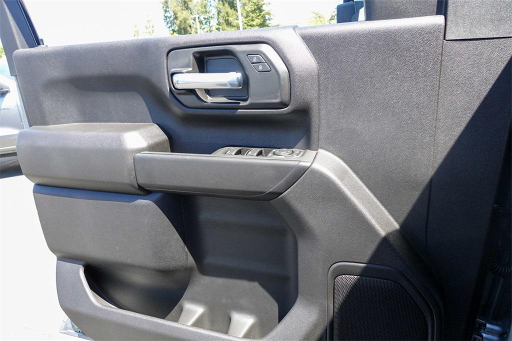 new 2025 Chevrolet Silverado 2500 car, priced at $67,877