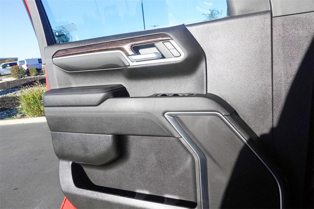 used 2022 GMC Sierra 1500 car, priced at $32,977