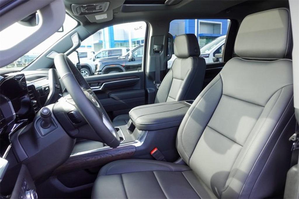 new 2025 GMC Sierra 2500 car, priced at $77,677