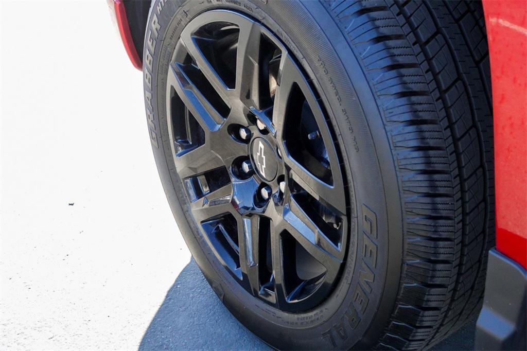used 2025 Chevrolet Silverado 1500 car, priced at $49,966