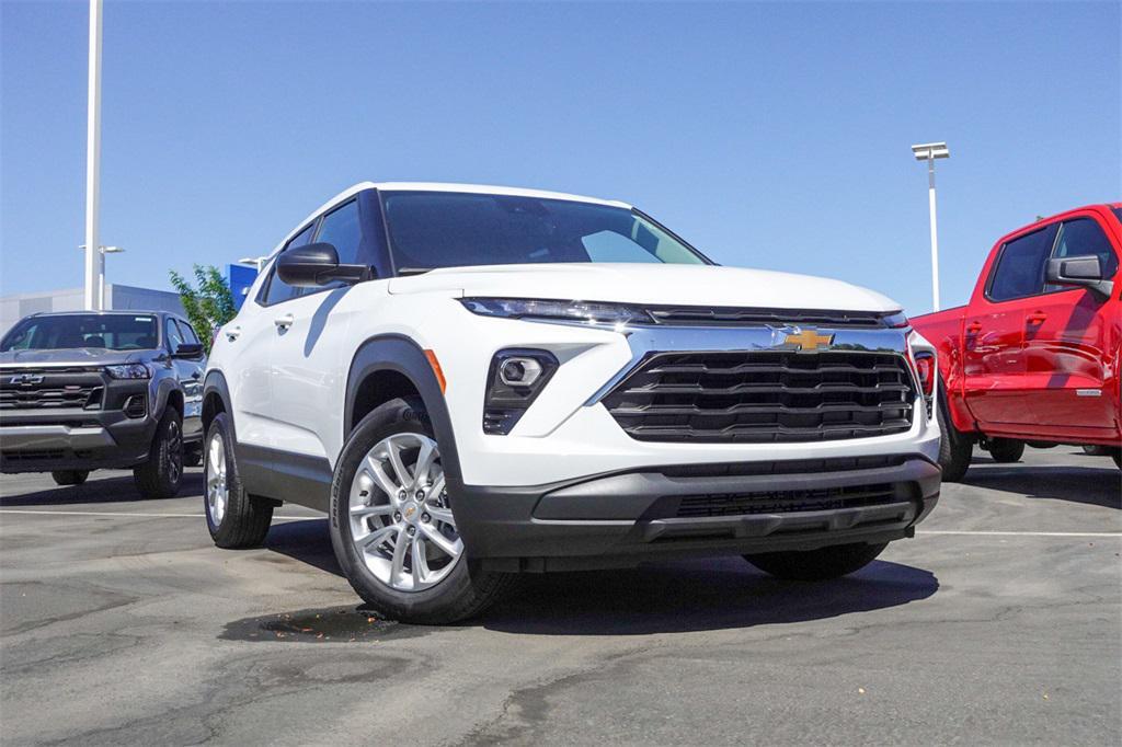 new 2026 Chevrolet TrailBlazer car, priced at $25,480