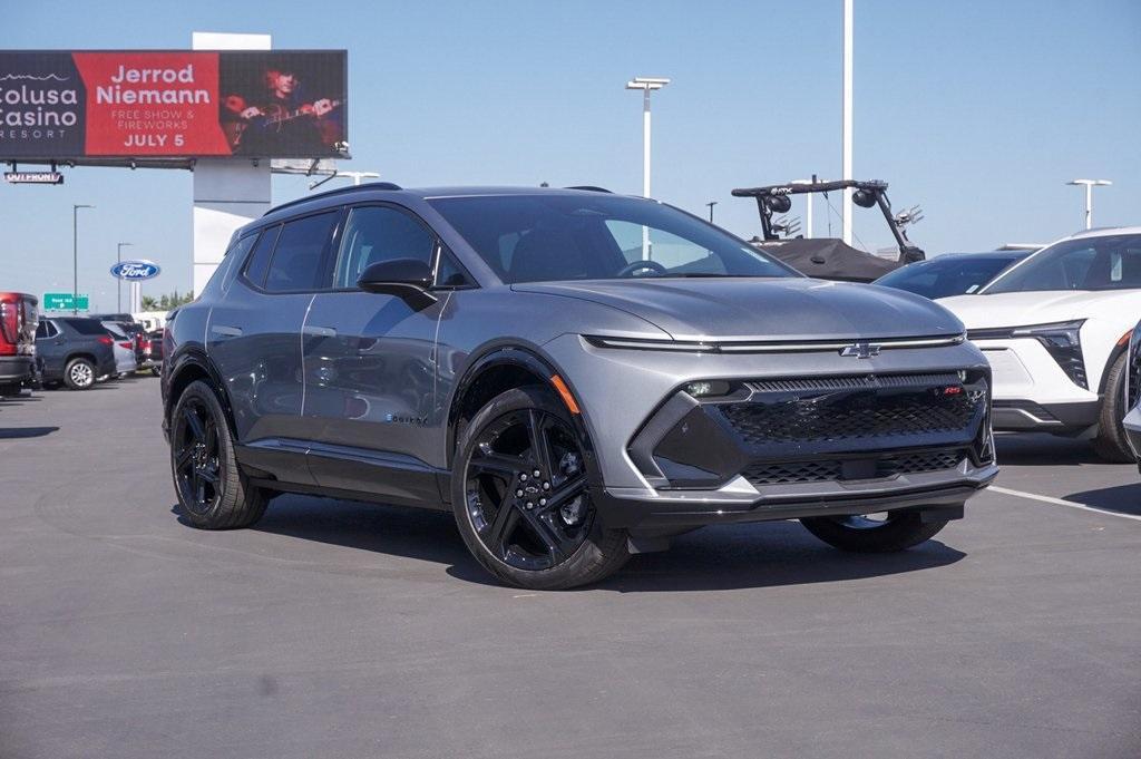 new 2024 Chevrolet Equinox EV car