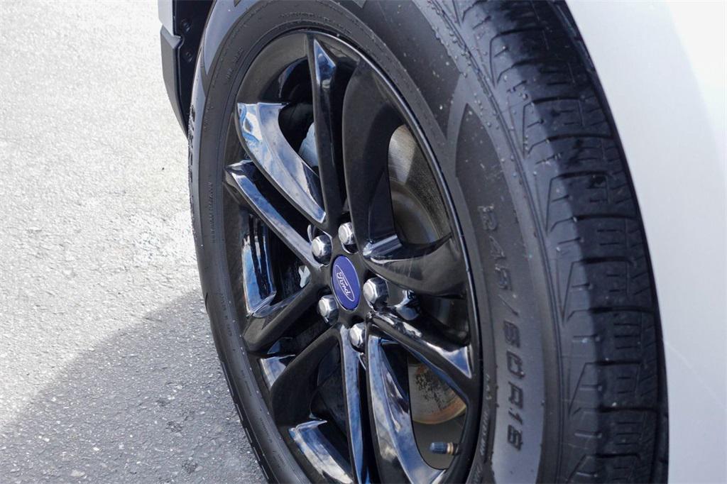 used 2016 Ford Edge car, priced at $11,977