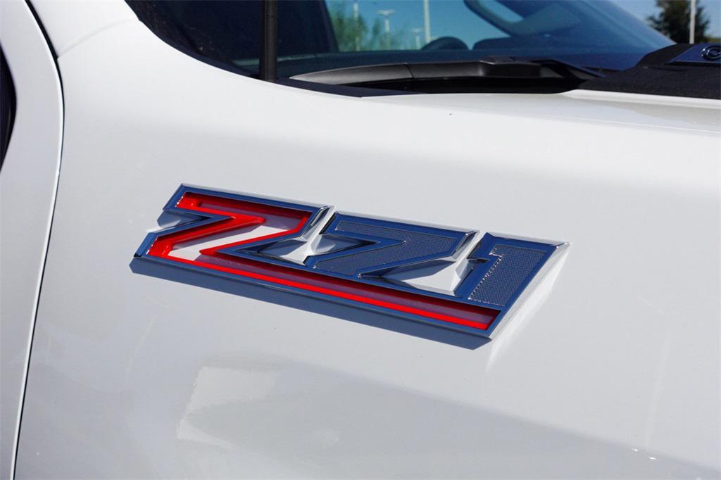 new 2025 Chevrolet Silverado 2500 car, priced at $76,515
