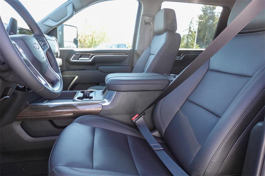 new 2025 Chevrolet Silverado 2500 car, priced at $77,877