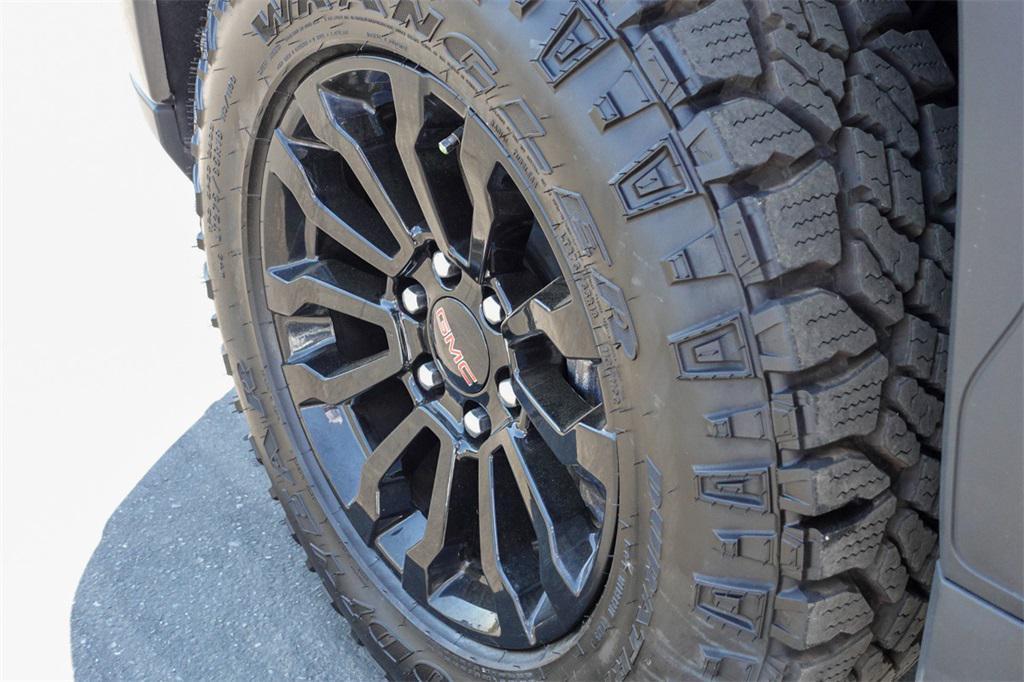 used 2022 GMC Sierra 1500 car, priced at $59,944