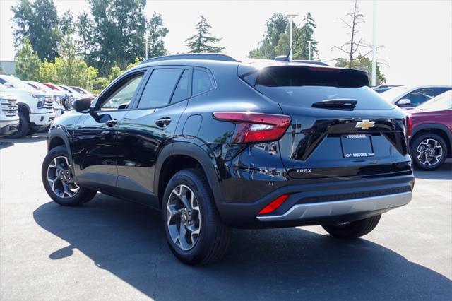 new 2025 Chevrolet Trax car, priced at $24,985