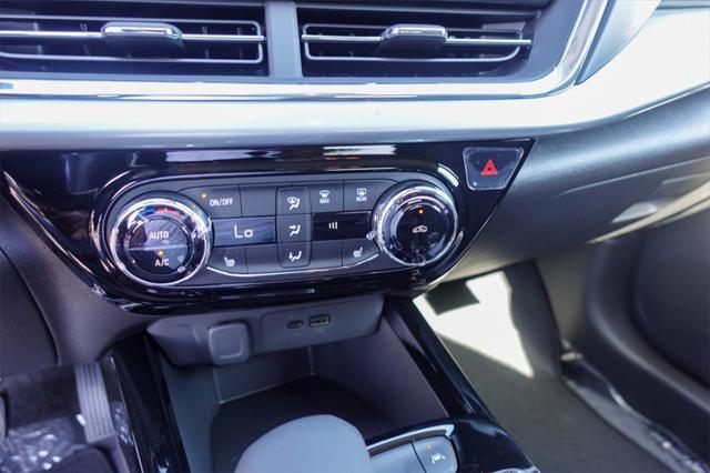 new 2025 Chevrolet Trax car, priced at $24,985