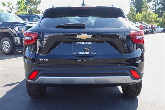 new 2025 Chevrolet Trax car, priced at $24,985