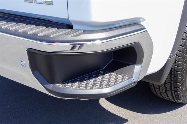 new 2025 GMC Sierra 1500 car, priced at $61,750