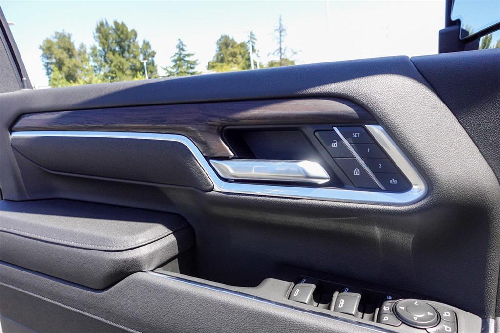 new 2025 GMC Sierra 2500 car, priced at $82,877