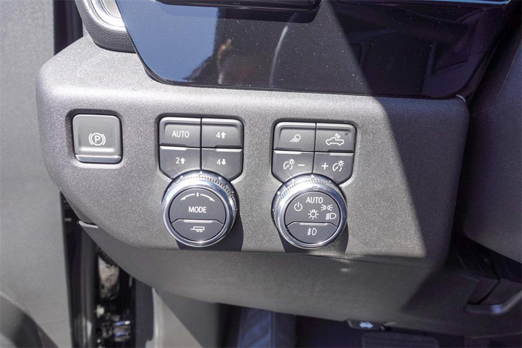 new 2025 GMC Sierra 2500 car, priced at $81,305