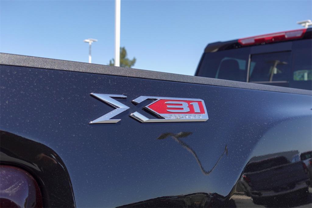 new 2025 GMC Sierra 2500 car, priced at $81,305