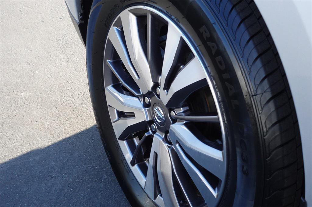 used 2019 Nissan Pathfinder car, priced at $13,977