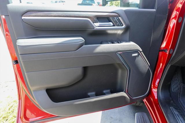new 2025 GMC Sierra 2500 car, priced at $82,715