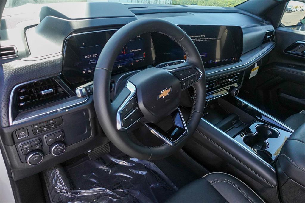 new 2025 Chevrolet Suburban car, priced at $90,980