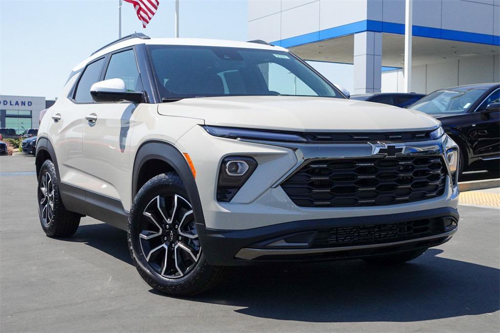 new 2026 Chevrolet TrailBlazer car, priced at $32,275