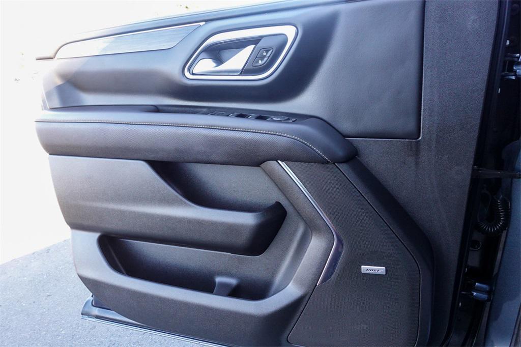 used 2021 GMC Yukon car, priced at $40,977