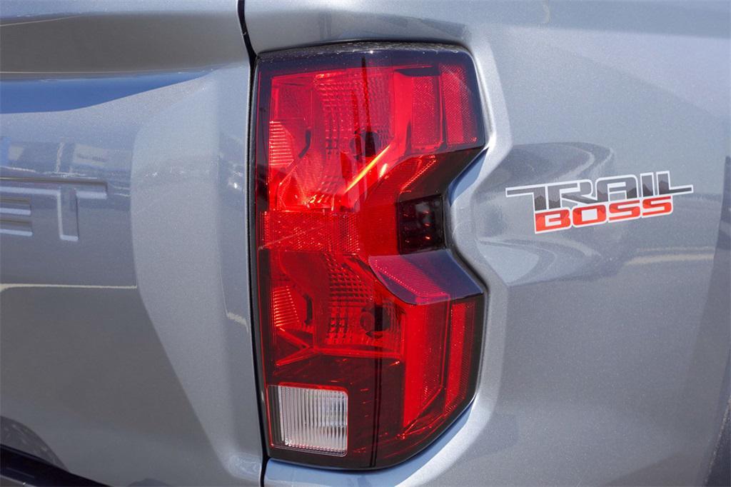 new 2025 Chevrolet Colorado car, priced at $46,877