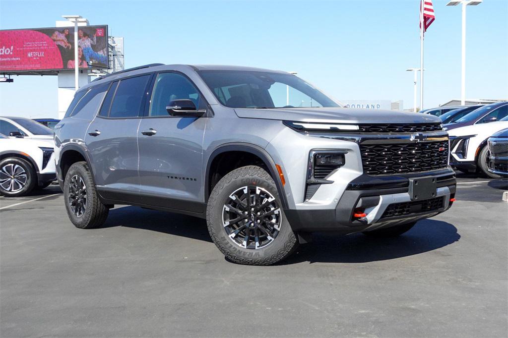new 2026 Chevrolet Traverse car, priced at $55,955